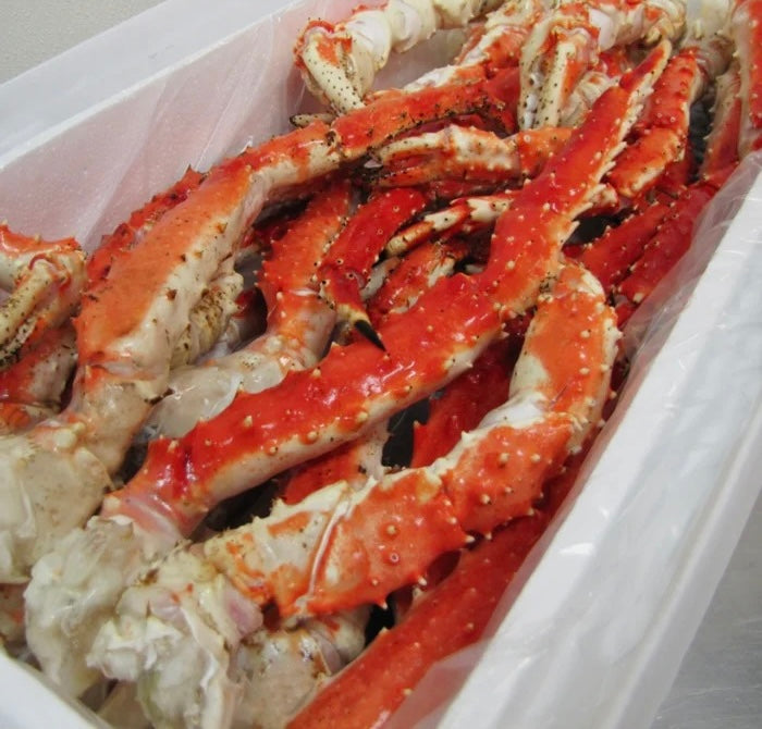🧊 Flash-Frozen Excellence:Super Colossal Russian King Crab Legs