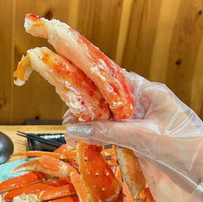 🧊 Flash-Frozen Excellence:Super Colossal Russian King Crab Legs